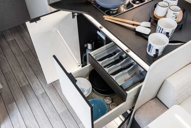 Mc Louis Yearling 81 G mc4 81g – (boîte auto) – 4 places – ultra équipé lit central - Photo 41