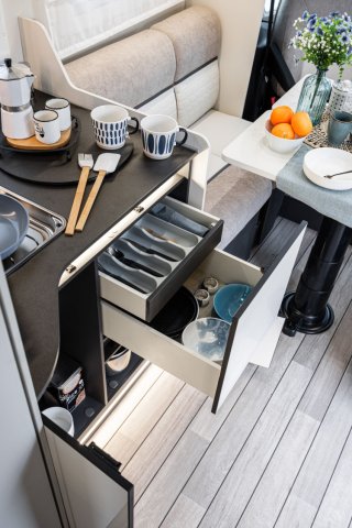 Mc Louis Yearling 81 G mc4 81g – (boîte auto) – 4 places – ultra équipé lit central - Photo 42