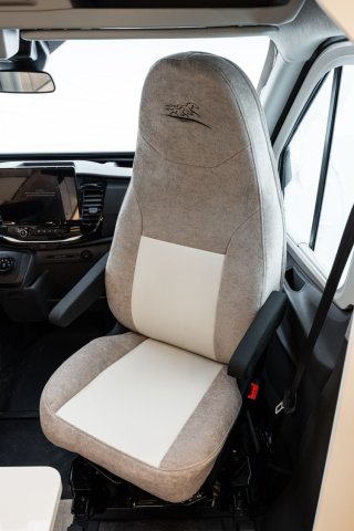 Mc Louis Yearling 81 G mc4 81g – (boîte auto) – 4 places – ultra équipé lit central - Photo 51