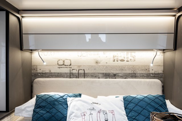 Mc Louis Yearling 81 G mc4 81g – (boîte auto) – 4 places – ultra équipé lit central - Photo 89