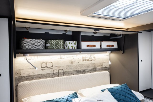 Mc Louis Yearling 81 G mc4 81g – (boîte auto) – 4 places – ultra équipé lit central - Photo 96