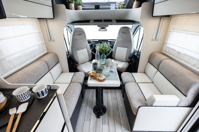 Mc Louis Yearling 81 G mc4 81g – (boîte auto) – 4 places – ultra équipé lit central - Photo 103