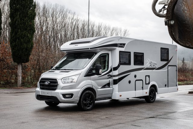 Mc Louis Yearling 81 G mc4 81g – (boîte auto) – 4 places – ultra équipé lit central - Photo 127