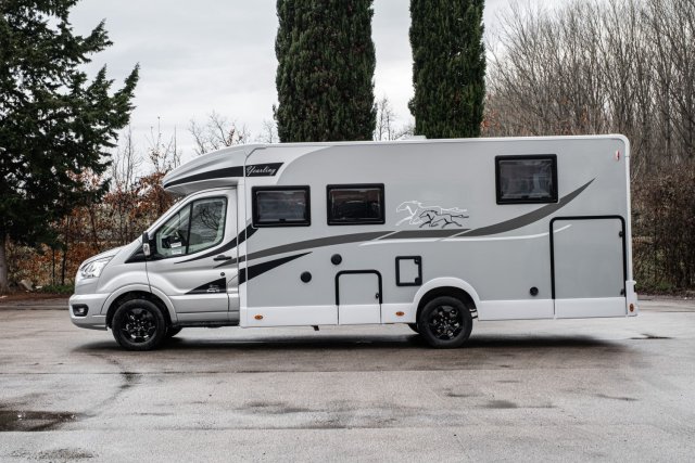 Mc Louis Yearling 81 G mc4 81g – (boîte auto) – 4 places – ultra équipé lit central - Photo 128