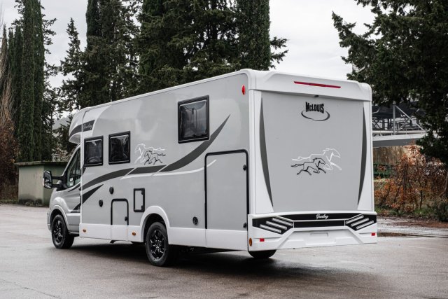 Mc Louis Yearling 81 G mc4 81g – (boîte auto) – 4 places – ultra équipé lit central - Photo 132