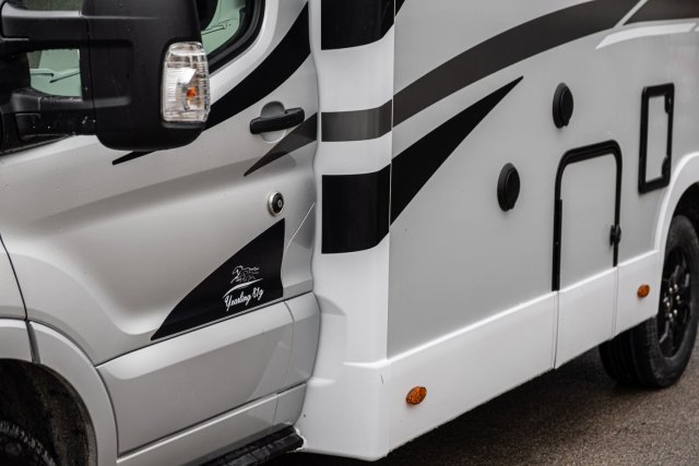 Mc Louis Yearling 81 G mc4 81g – (boîte auto) – 4 places – ultra équipé lit central - Photo 145