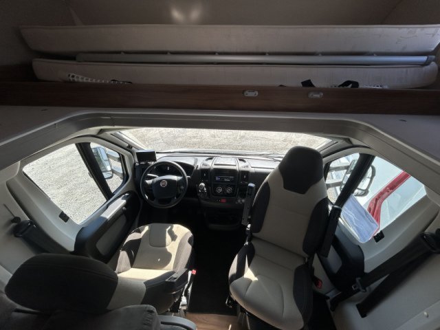 Pilote C 700 G c700 - Photo 13