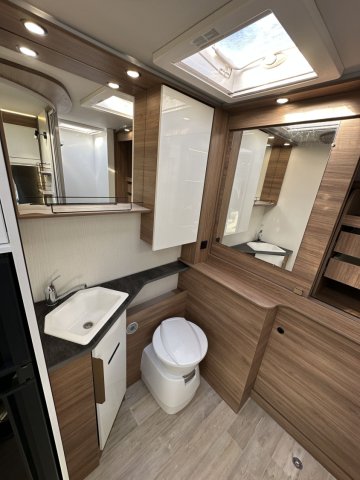 Pilote P 696 D Evidence p696d – camping-car occasion - Photo 23