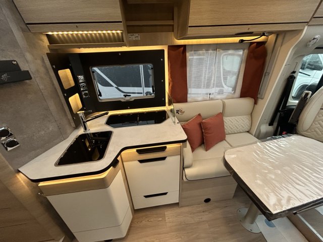 Rapido 666 F 666f 65ans / tout équipé boite auto - Photo 8