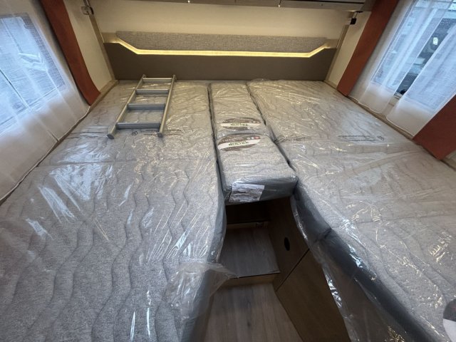 Rapido 666 F 666f 65ans / tout équipé boite auto - Photo 19