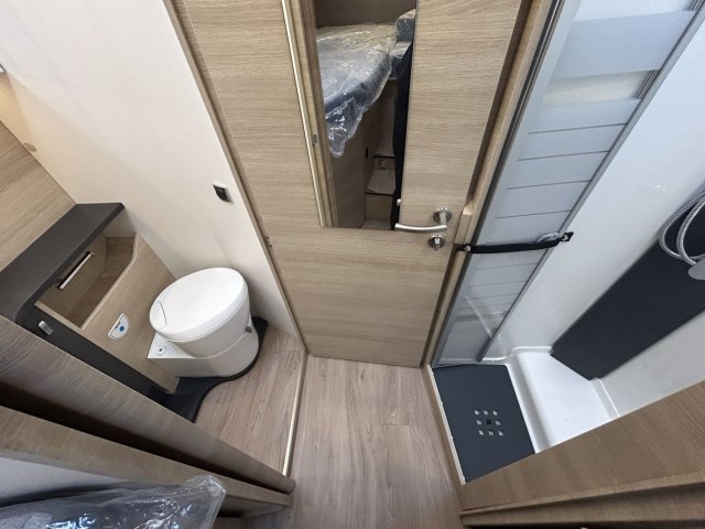 Rapido 666 F 666f 65ans / tout équipé boite auto - Photo 20