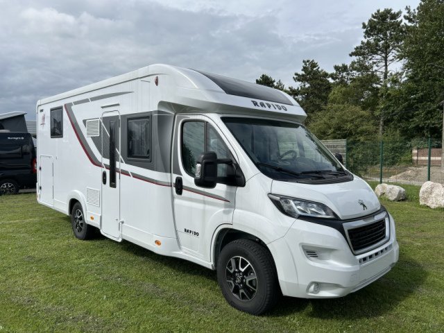 Rapido 696 F - Photo 1