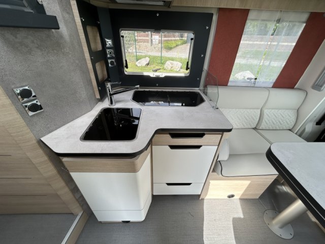 Rapido 696 F - Photo 13