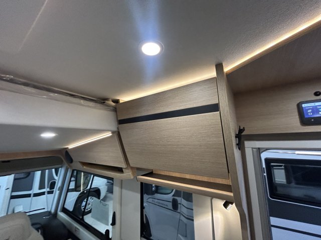 Rapido 8066 DF 8066df / tout équipé boite auto - Photo 17