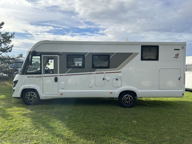 Rapido 8096 DF 8096df 180cv boite auto, tout équipé - Photo 6