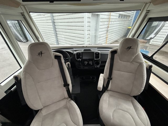 Rapido 8096 DF 8096df 180cv boite auto, tout équipé - Photo 11