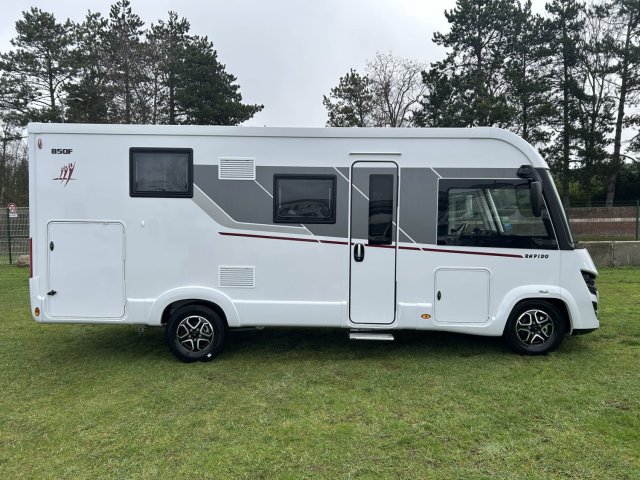 Rapido 850 F 850f boite auto tout équipé - Photo 2