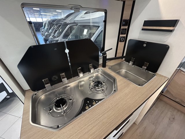 Rapido 850 F 850f boite auto tout équipé - Photo 17