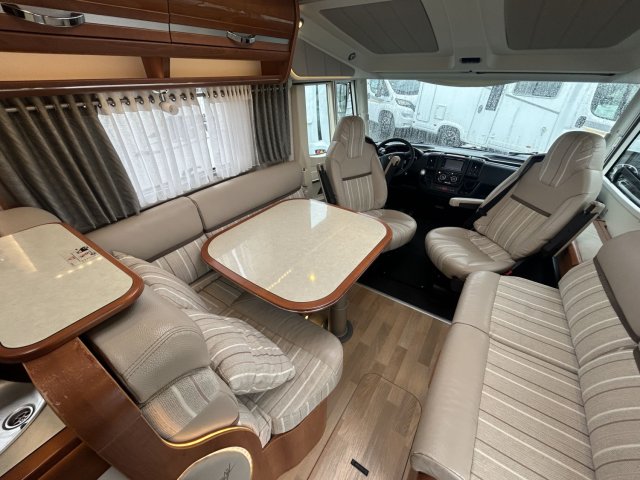 Rapido 9005 DFH Design Edition / tout équipé boite auto - Photo 9