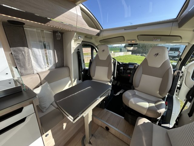 Rapido C86 tout équipé - Photo 9