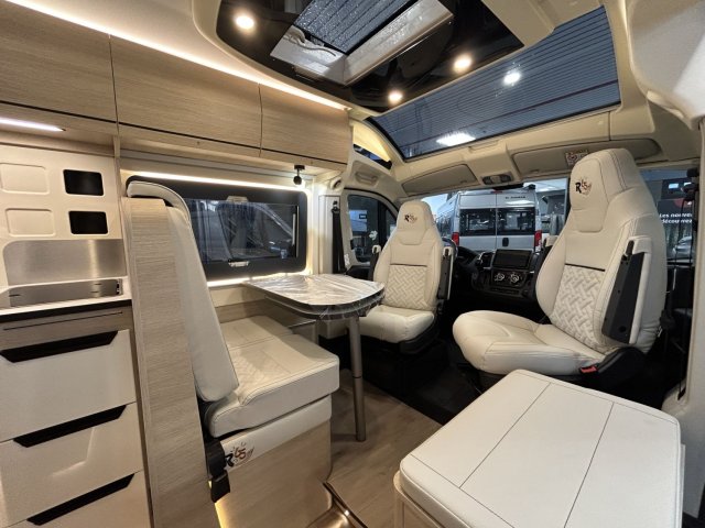 Rapido Van V62 65ans boite auto tout équipé - Photo 9