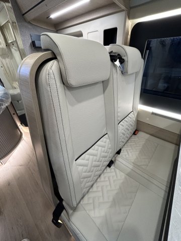 Rapido Van V62 65ans boite auto tout équipé - Photo 16