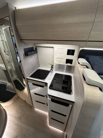 Rapido Van V62 65ans boite auto tout équipé - Photo 23