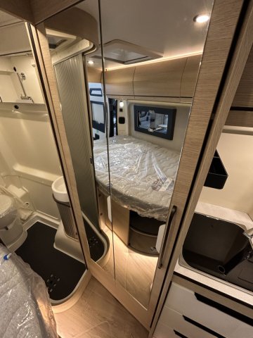 Rapido Van V62 65ans boite auto tout équipé - Photo 32