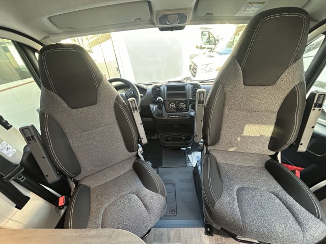 Sunlight Cliff 640 boite auto tout équipé - Photo 9