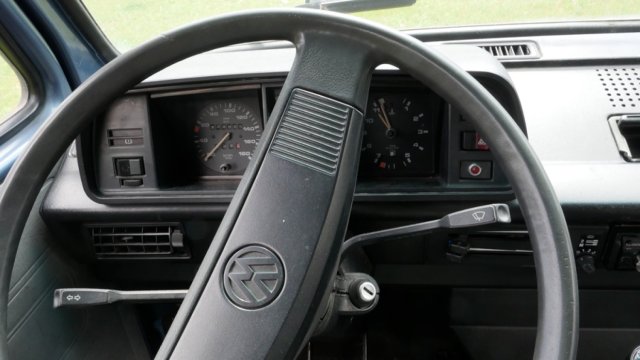 Volkswagen T3 SYNCRO Multivan - Photo 10