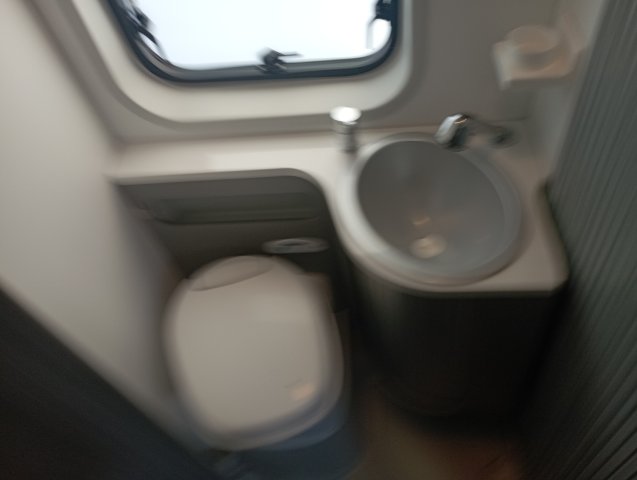 Adria Twin 600 SPT - Photo 9
