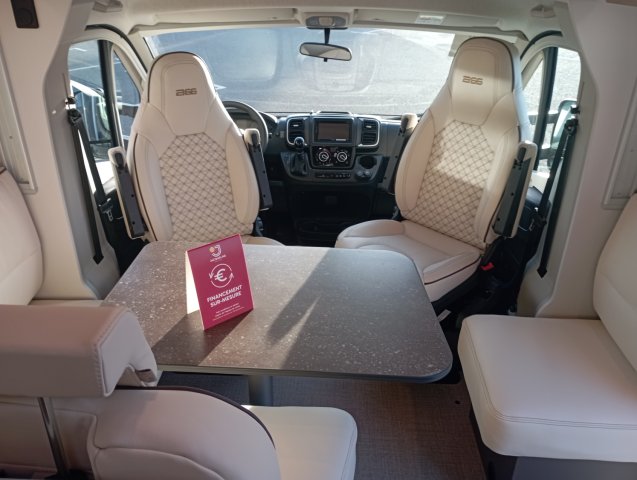 Burstner Camping-Car t690 td B66 - Photo 4