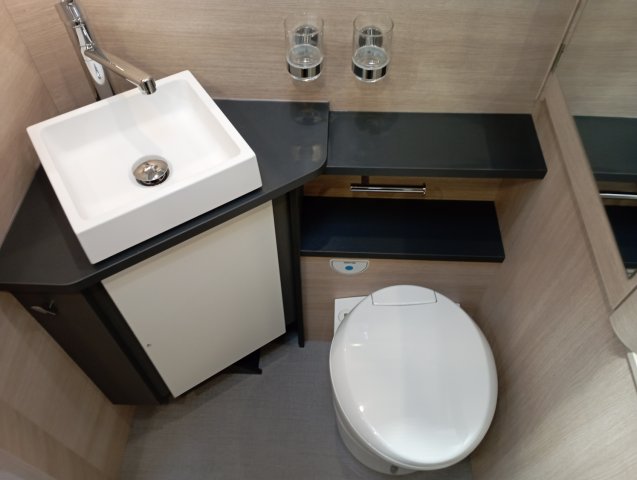 Rapido 606 F - Photo 10