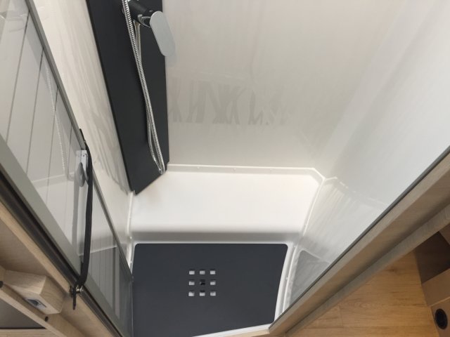 Rapido 696 F 65 Ans - Photo 7