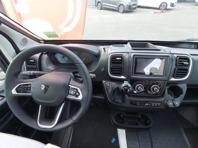 Rapido Van V68 - Photo 11