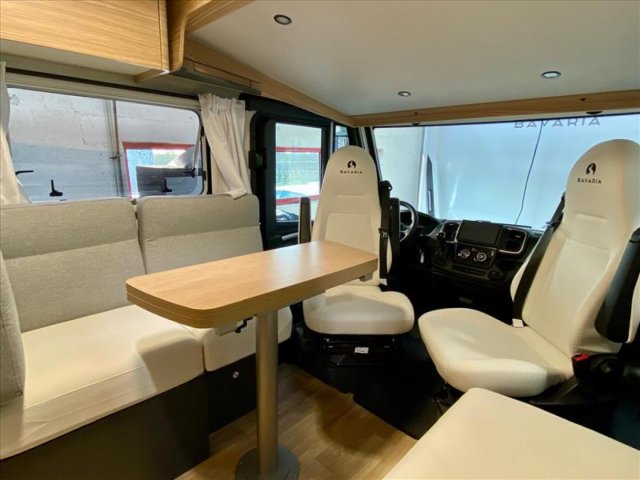Bavaria Initial I740FC Nomade I 740 FC - Photo 2