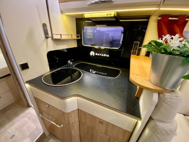 Bavaria Initial I740FC Style STYLEI740FC - Photo 4