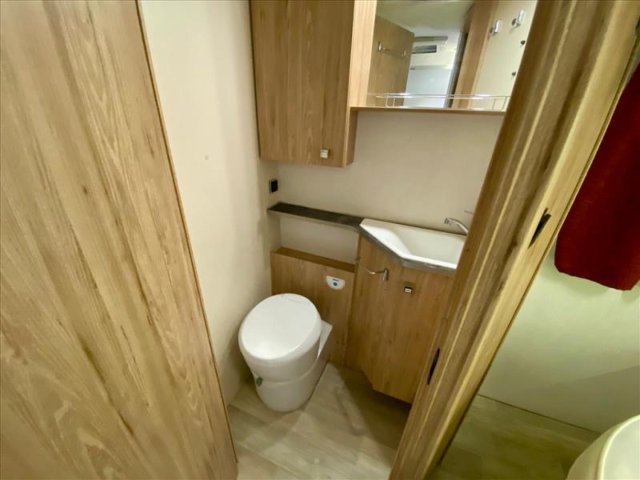 Bavaria Initial I740FC Style STYLEI740FC - Photo 7