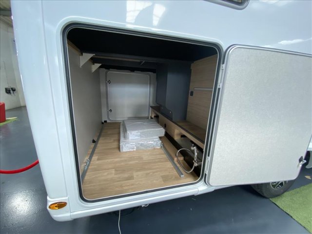 Bavaria Initial I740FGJ Nomade I 740 FGJ - Photo 8