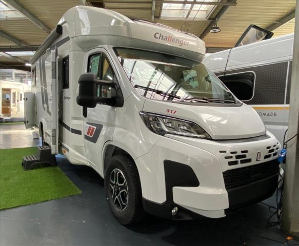 Challenger 317 Ultimate Edition - Photo 1