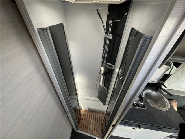 Challenger 328 Graphite Ultimate - Photo 8