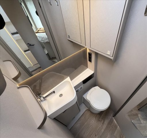Hymer Tramp S 695 - Photo 7