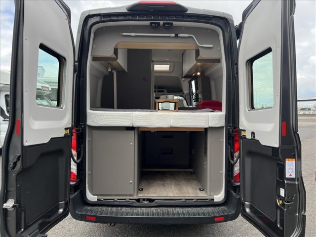 LMC Innovan 590 FORD TRANSIT - Photo 9