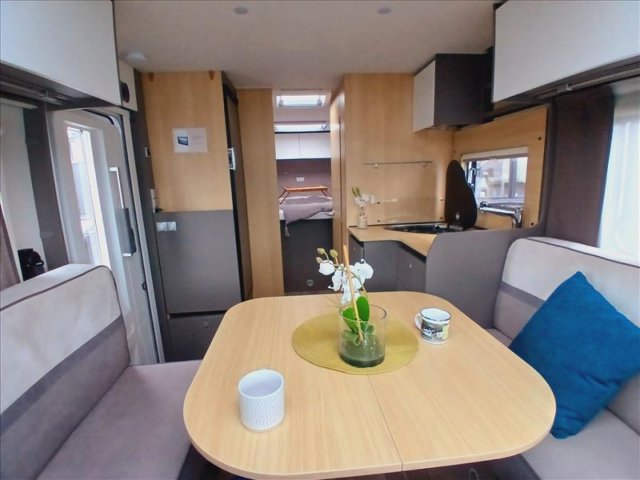 LMC Tourer Lift H 720 - Photo 4