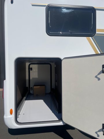 Burstner Camping-Car t690 td B66 - Photo 6
