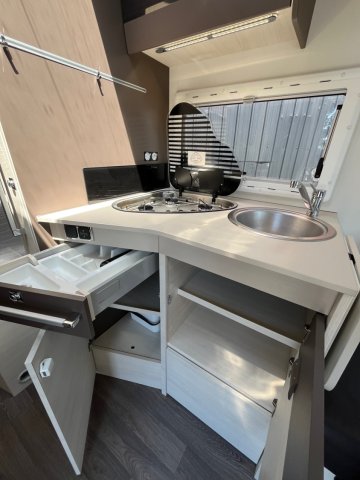 Challenger Genesis 275 - Photo 10