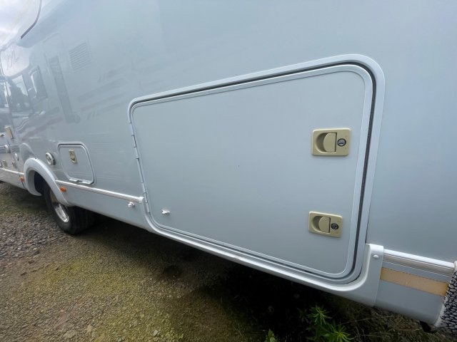 Dethleffs Globetrotter XXL A 9000 - Photo 7