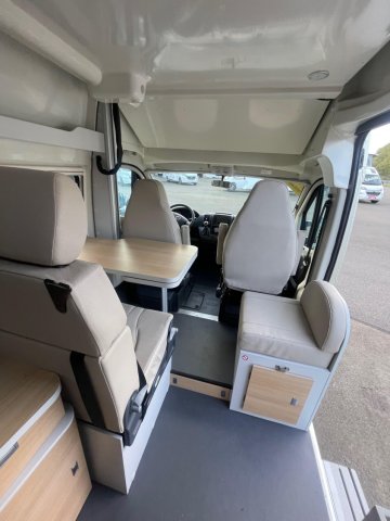 Font Vendome Mondea - Photo 9