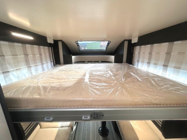 Roller Team Kronos 274 TL FORD - Photo 7