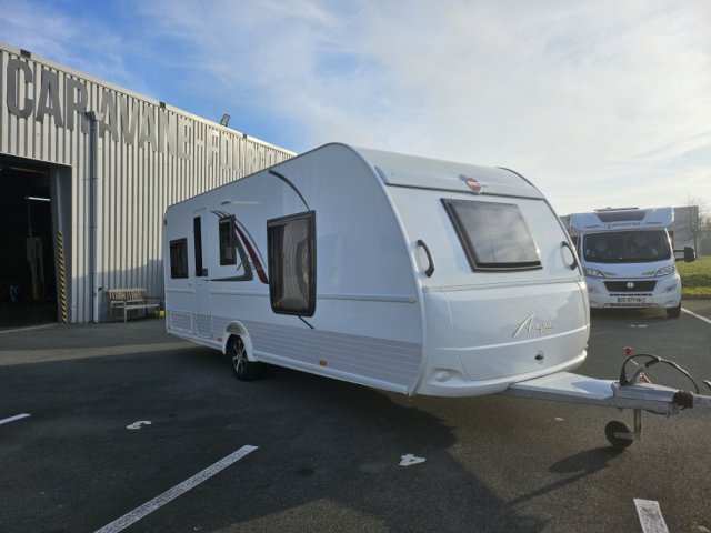 Burstner Averso Top 485 TS - Photo 12